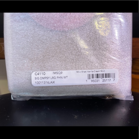 NWT COACH C4110 Dempsey Large Phone Signature Jacquard  Stripe & Coach Patch - Picture 7 of 14